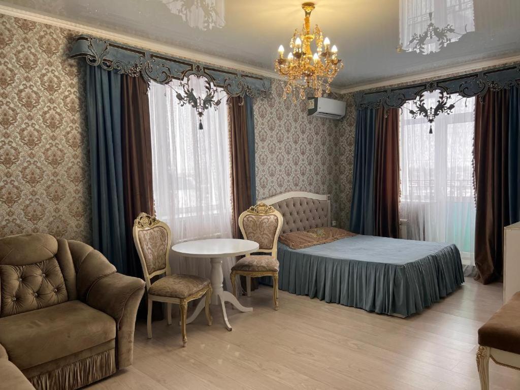 Hotel Гостинично-Банный Комплекс Майами Люкс Kustanaj Zewnętrze zdjęcie