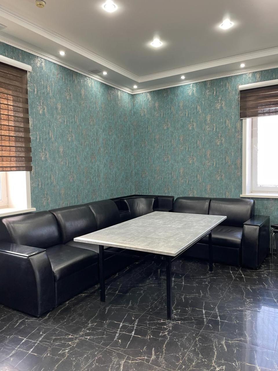 Hotel Гостинично-Банный Комплекс Майами Люкс Kustanaj Zewnętrze zdjęcie